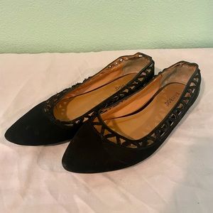 Black flats size 7 1/2
